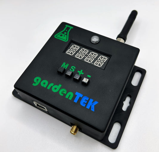 gardenPH: Smart pH Monitoring for Hydroponics